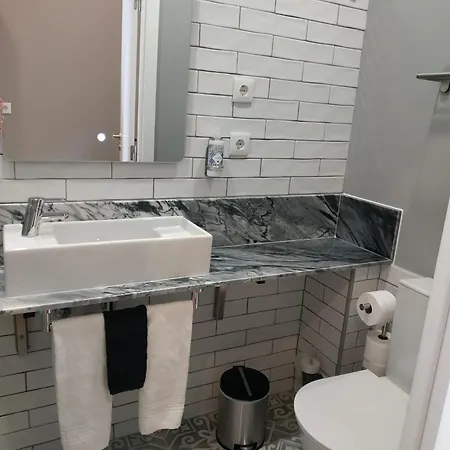 بيت ضيافة Great Fanqueiros 5 & 2