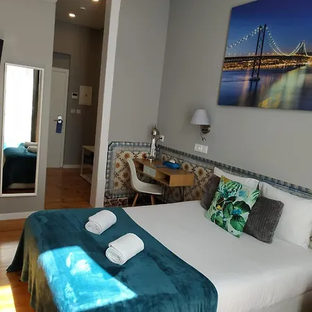 Πανσιόν Great Fanqueiros 5 & 2 4*